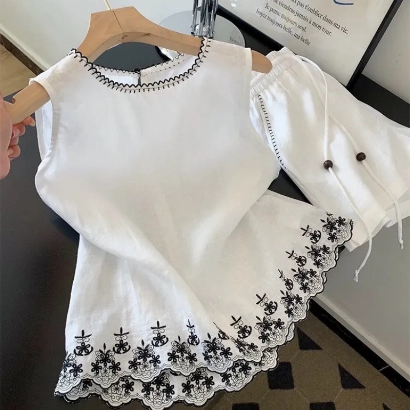Простой стиль Old Money из хло – обзор и цена Sewing Vest