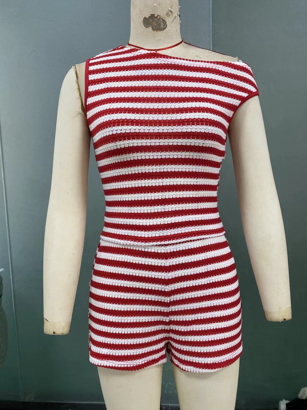 Женский летний короткий компле – обзор и цена Sewing Vest